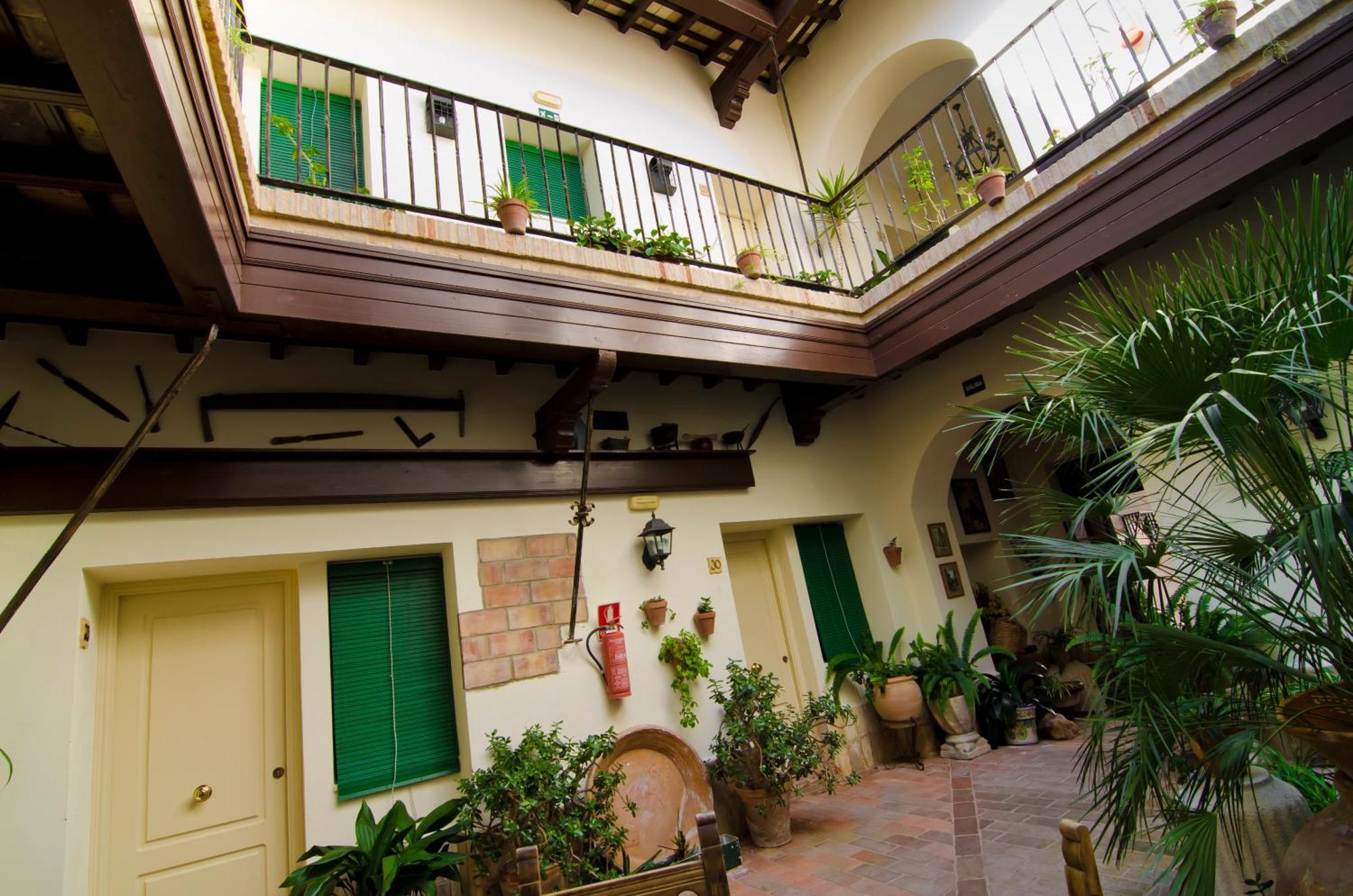 Hostal Sixto Рота Экстерьер фото