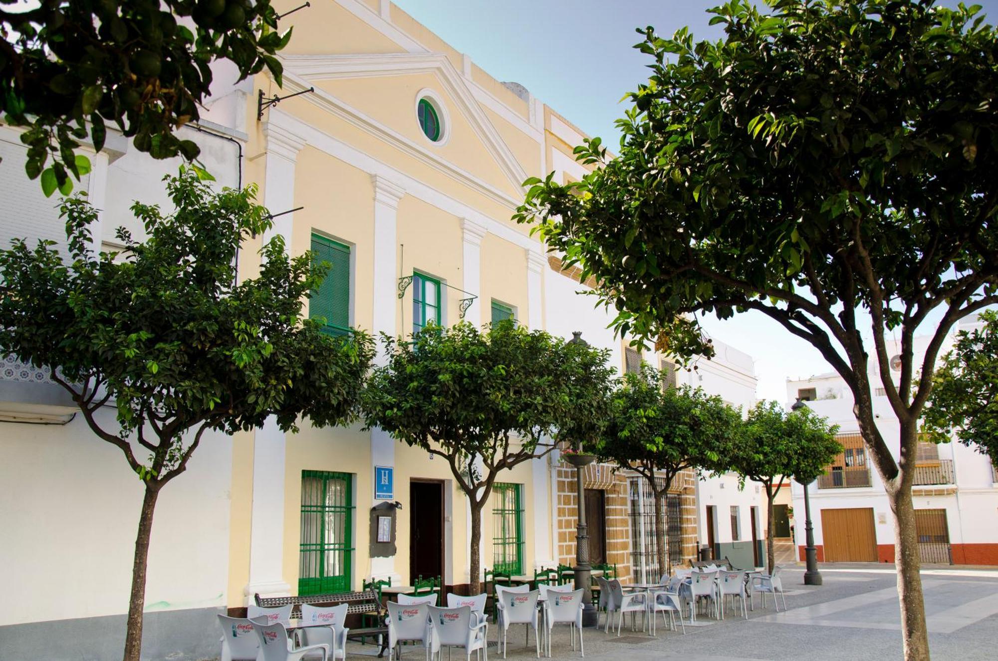 Hostal Sixto Рота Экстерьер фото